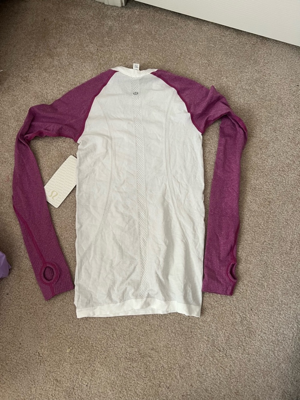 Lululemon RUN: Swiftly Tech Long Sleeve - Picture 4 of 4